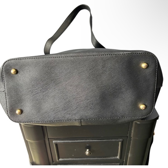 EUC DKNY Saffiano Tote w/ Crossbody Strap - Picture 2 of 15